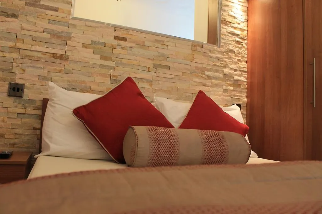 Skylark Guest House Hounslow