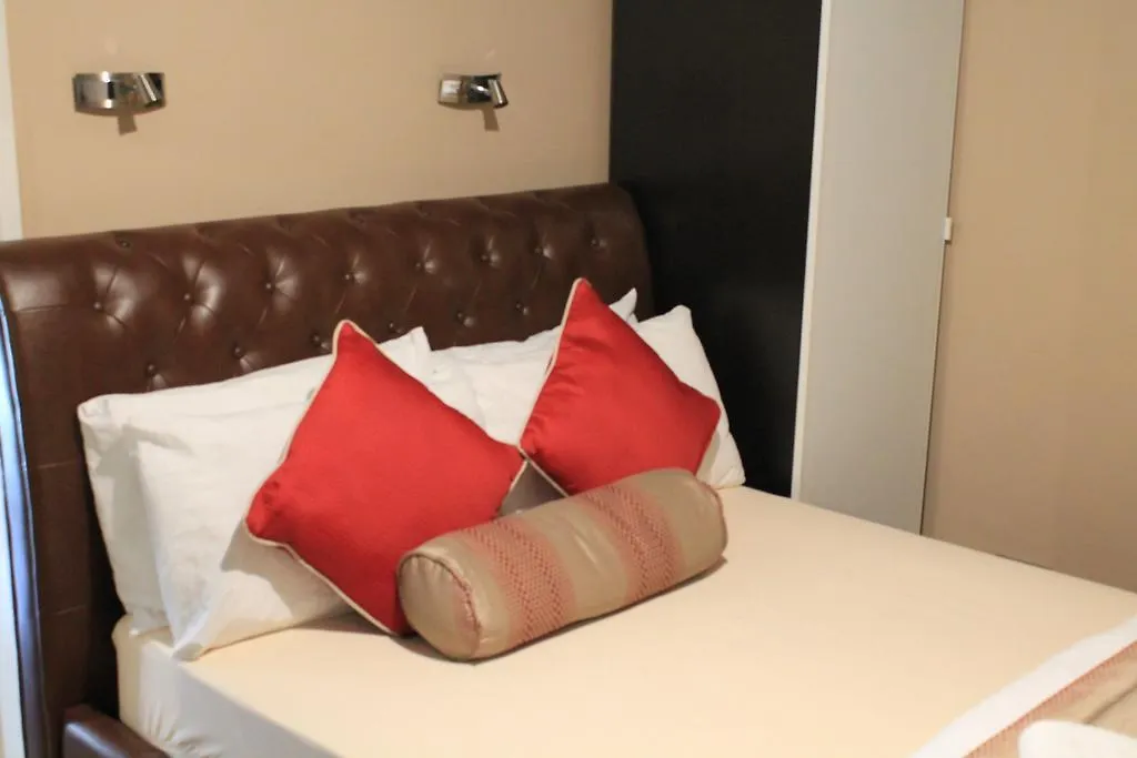 Skylark Guest House Hounslow